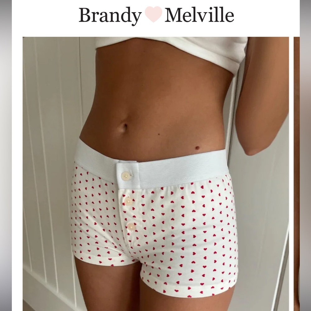 Brandy Melville Boy Short Heart Underwear